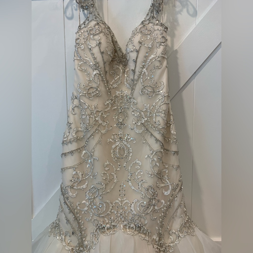 Maggie Sottero Brinkley Wedding Dress View 4
